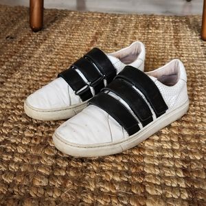 Vince Camuto Leather Sneakers